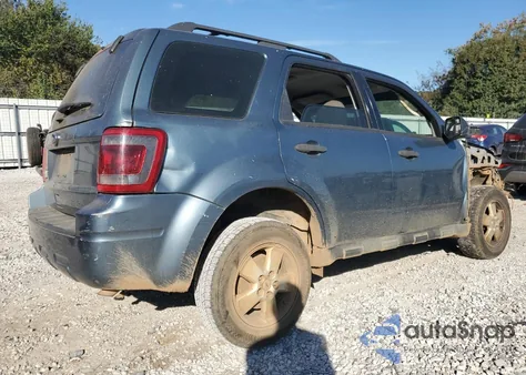 2012 Ford Escape Xls z USA, uszkodzony, nr VIN 1FMCU0C71CKC43475